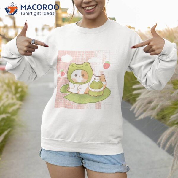 Kawaii Cat Frog Strawberry Retro 90s Cottagecore Aesthetic Shirt