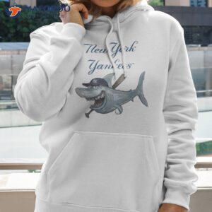 new york yankees shark 2023 shirt hoodie