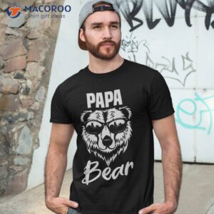 Papa Bear Wearing Cool Sunglasses Fathers Day Shirt