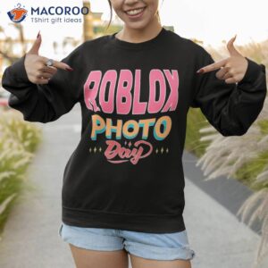 photo day roblox shirt sweatshirt 1