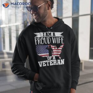 Proud Wife Of Veteran Nothing Scares Patriotic Veterans Day Shirt