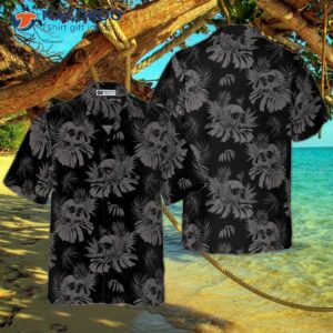 Seamless Gothic Skull And Butterfly Goth ‘s Hawaiian Shirt