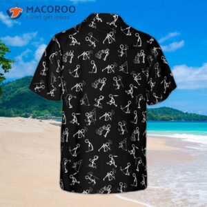 stick figures playing golf on a black background wearing hawaiian shirts 1