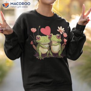 two frogs valentines day love on couple frog shirt sweatshirt 2