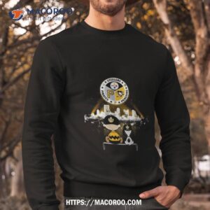 2023 charlie brown and snoopy watching city pittsburgh steelers pirates and penguins football shirt sweatshirt