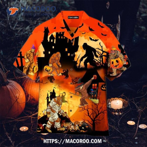 Bigfoots Play In Halloween Night Hawaiian Shirts, Halloween Gift Ideas