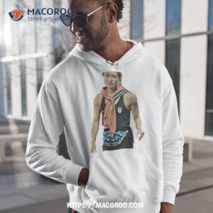 Emily Sonnett Portraishirt