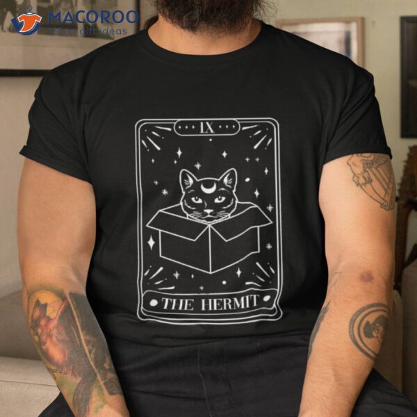 Funny Cat Hermit Tarot Card Witch Astrology Occult Halloween Shirt