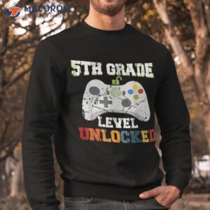 game over back to school shirt 5th grade level unlocked sweatshirt