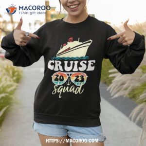 groovy cruise squad 2023 sunglasses family vacation trip shirt sweatshirt