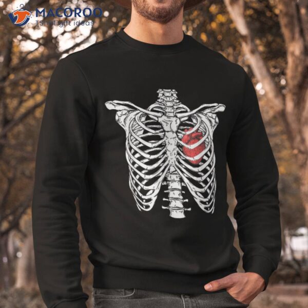 Heart And Ribcage Nurse Funny Skeleton Halloween Costume Shirt