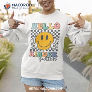 hello kindergarten retro smile teachers kids back to school shirt sweatshirt 1