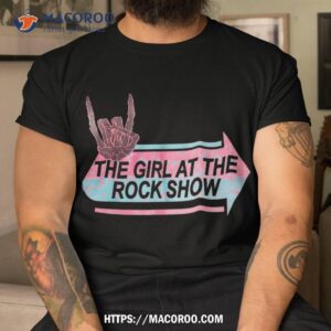 I Am The Girl At Rock Show Classic Shirt