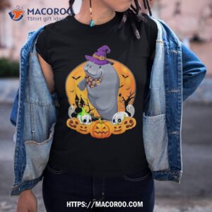 manatee lover scary pumpkin skull witch halloween shirt cute spooky tshirt