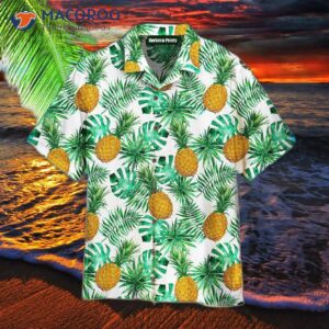 pineapple and leaf seamless pattern hawaiian shirts 1