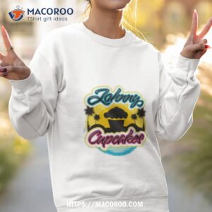 resort boardwalk cupcakes shirt sweatshirt 2