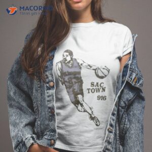 Sac Town 916 Dont Bother Me Im Watching The Kings Basketball Shirt