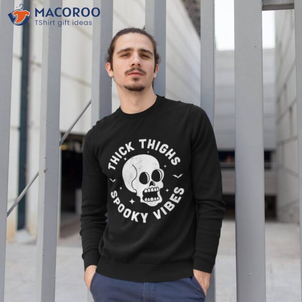 Thick Thighs Spooky Vibes Funny Halloween Skull Workout Gym Shirt