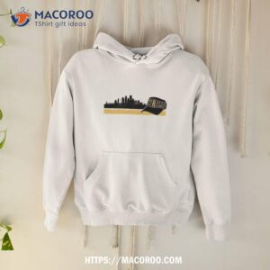 Trending Pittsburgh Baseball Skyline We Are Family Shirt