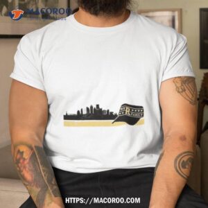 Trending Pittsburgh Baseball Skyline We Are Family Shirt