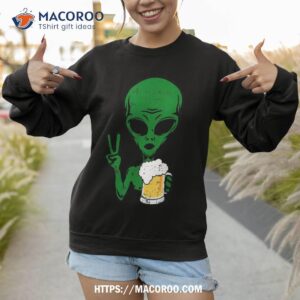 area 51 alien beer peace sign lazy drinking halloween gift shirt favors for halloween party sweatshirt