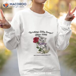 beabadoobee writing silly songs since 2000 shirt sweatshirt 2