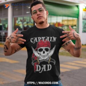 captain dad funny halloween pirate skull gift shirt skeleton head tshirt