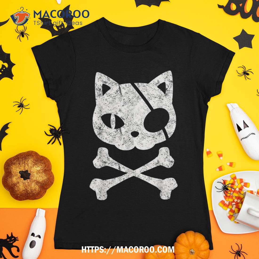 Halloween Pirate Cat Kitten Skulls Cross Bones Eye Patch T-shirt