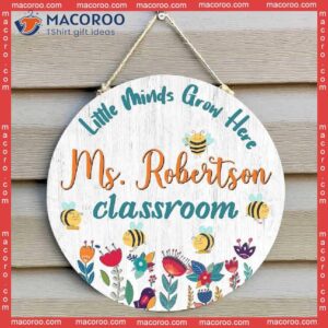 Classroom Sign, Bee Decor,personalized Teacher Door Gifts, Hanger