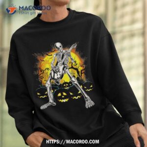 happy halloween funny skeleton playing guitar pumpkin vibes shirt scary skull sweatshirt