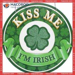 Hello Lucky, Wall Art Decor, Clovers Pattern,st Patrick’s Day Round Wooden Sign, Kiss Me I’m Irish, Lucky Gift For St Patrick