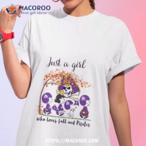 just a girl who loves fall and pirates peanuts cartoon halloween shirt tshirt 1