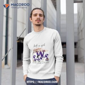 just a woman who loves fall and washington huskies peanuts cartoon shirt sweatshirt 1