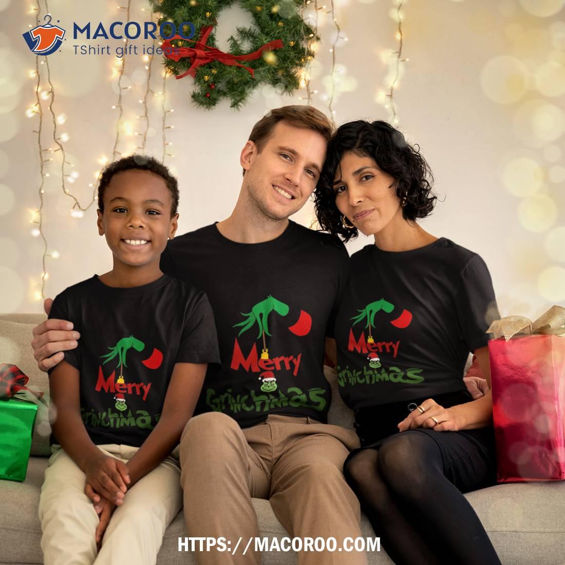 https://images.macoroo.com/wp-content/uploads/2023/08/merry-grinchmas-christmas-grinch-shirt-the-grinch-2018-tshirt.jpg