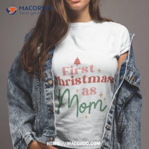 Snoopy Christmas Making Memories Together Love Mom T Shirt