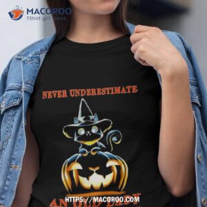 never underestimate an old lady with a black cat halloween pumpkin shirt tshirt