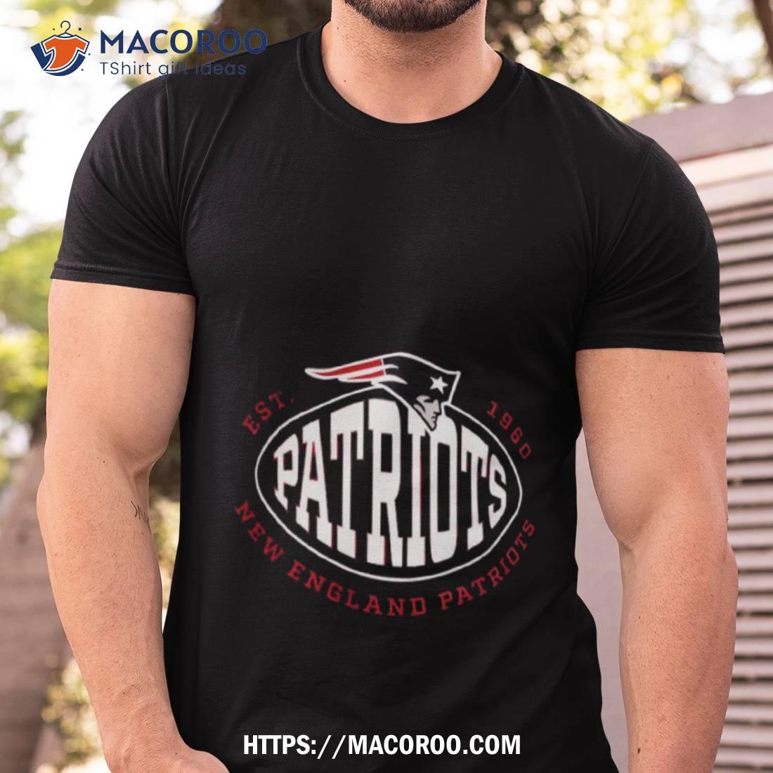 New England Patriots TShirt, Trendy Vintage Retro Style NFL Unisex