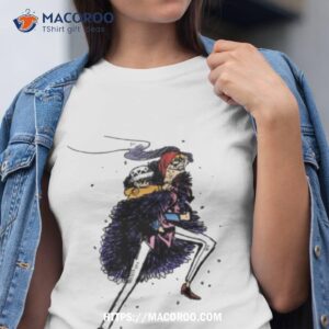 one piece law and corazon walking color shirt tshirt