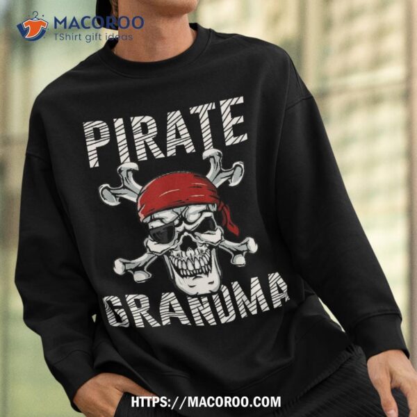 Pirate Grandma | Mom Skull Crossbones Flag Halloween Shirt, Scary Skull