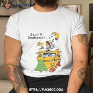 Seattle Seahawks Snoopy Plays The Football Game Shirt