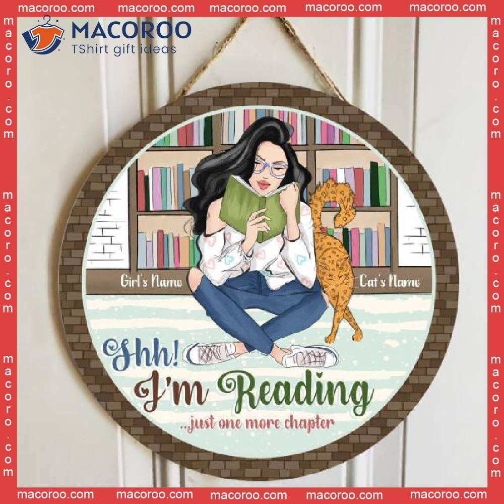 Shh I'm Reading, Girl And Cats Front Of Bookshelf Customized Wooden Signs