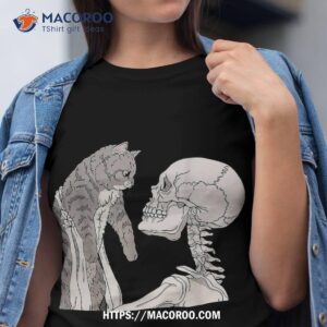 skeleton holding a cat shirt lazy halloween costume skull tshirt