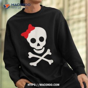 skull amp crossbones with bow halloween costume funny gift shirt sugar skull pumpkin sweatshirt