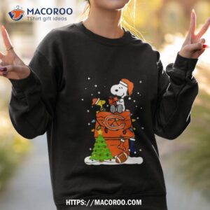 snoopy chicago bears christmas shirt sweatshirt 2