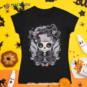 Spine-tingling Thrills: Halloween Skull Artwork Shirt, Spooky Scary Skeletons