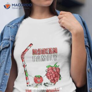 the strawberries modern family shirt tshirt