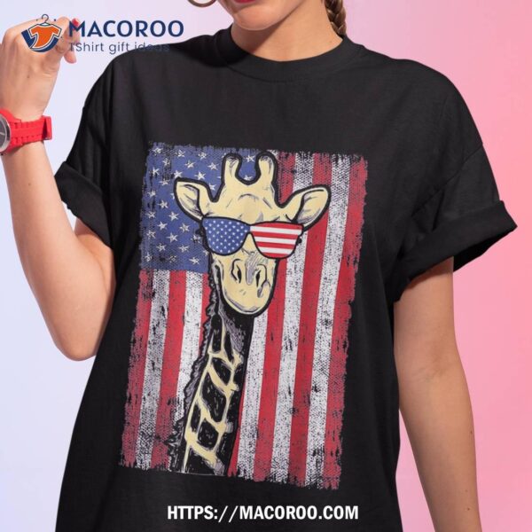 Usa Flag Patriotic Giraffe Sunglasses Funny Animal Lover Shirt