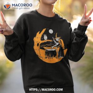 witch halloween costume spooky vintage horror night shirt sweatshirt 2