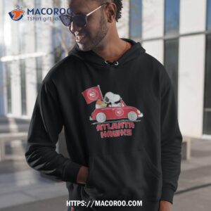 Atlanta Hawks Basketball Snoopy Dog Driving Car Shirt