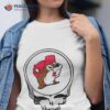 Buc Ees In Grateful Dead Shirt
